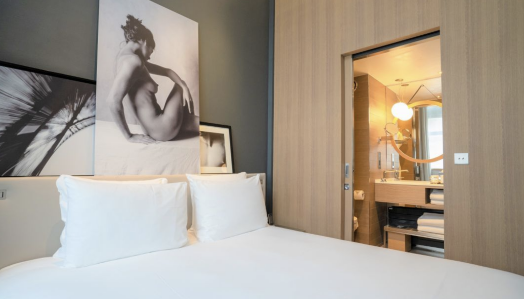 Best Hotels in Paris Hotel Le Cinq Codet, Classic Room